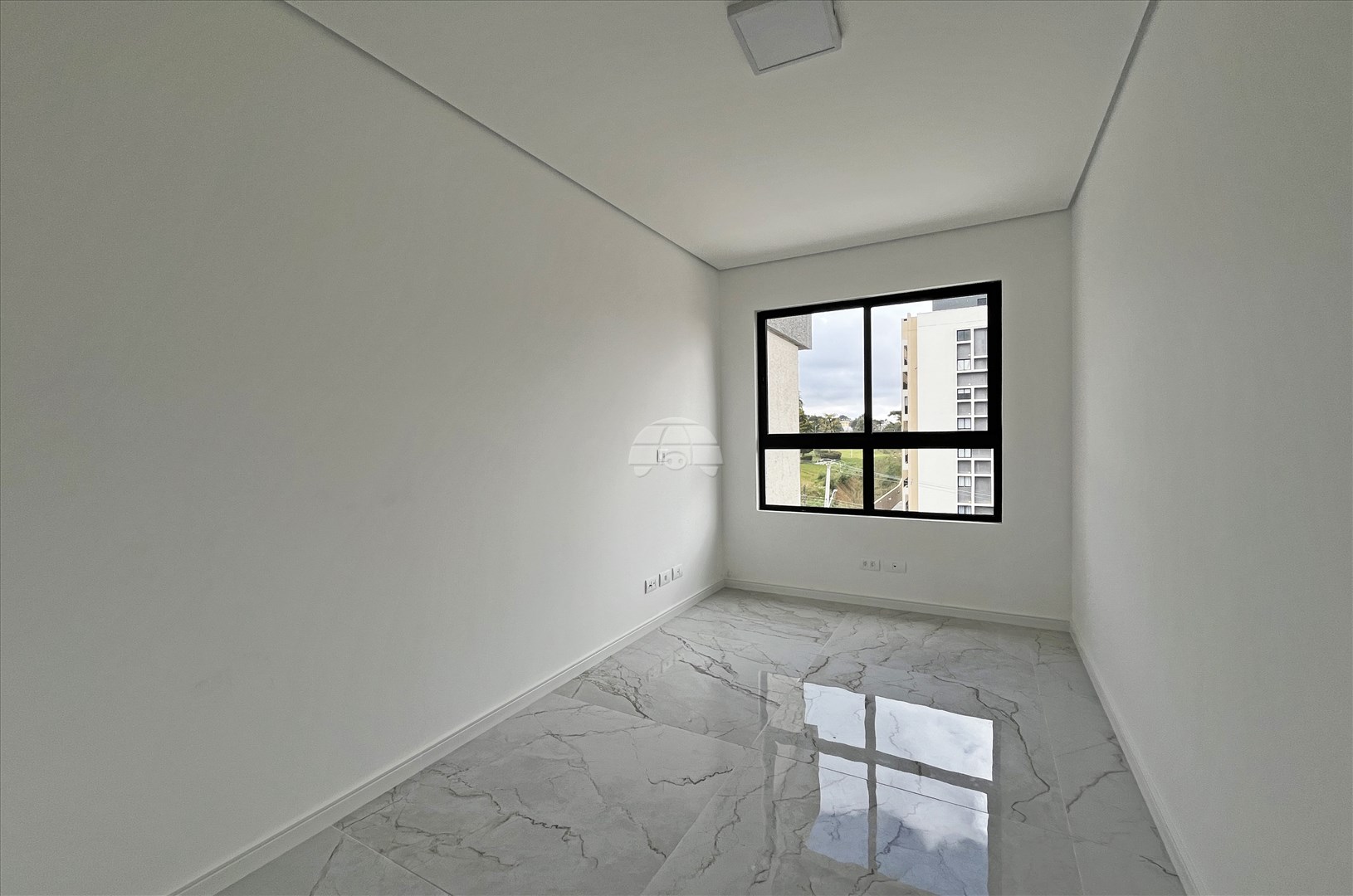 Apartamento para alugar em Tingui, Curitiba — Portal Chave Fácil