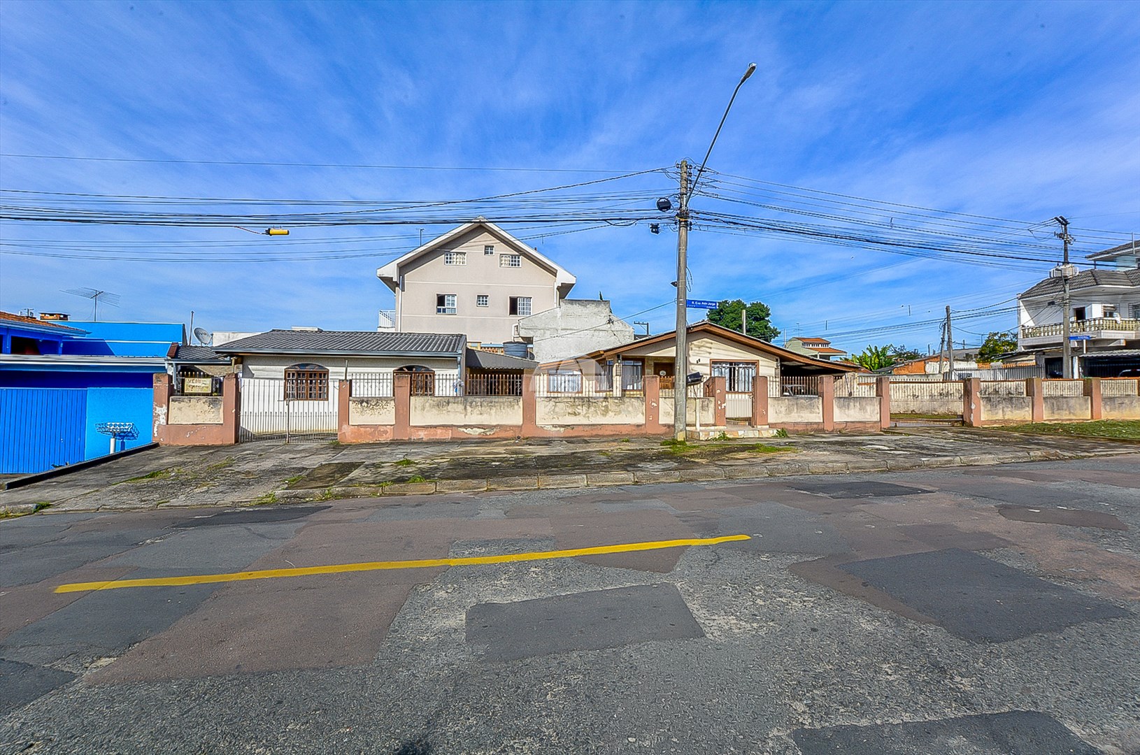 Terreno/Área à venda em Alto Boqueirão, Curitiba — Portal Chave Fácil