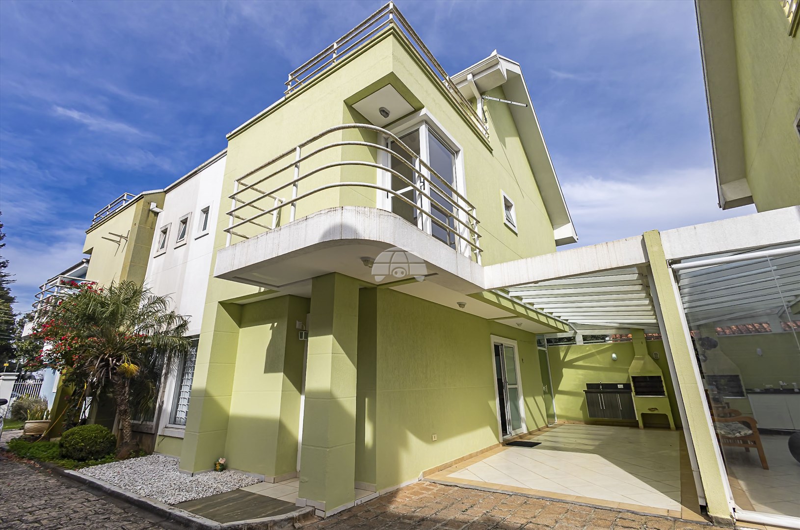 Casa à venda em Santa Felicidade, Curitiba — Portal Chave Fácil