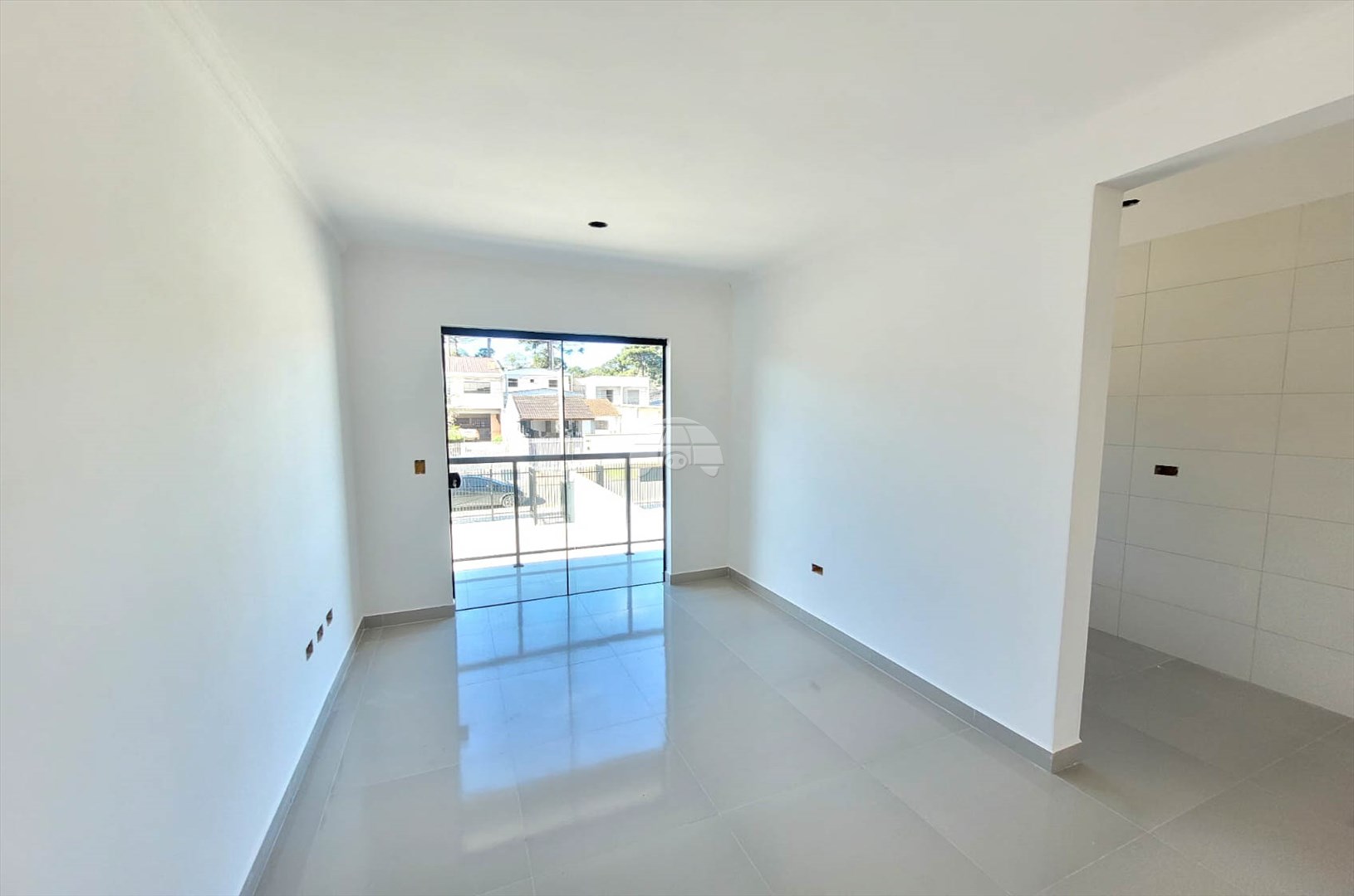 Apartamento à venda em Parque Dos Lagos, Colombo — Portal Chave Fácil