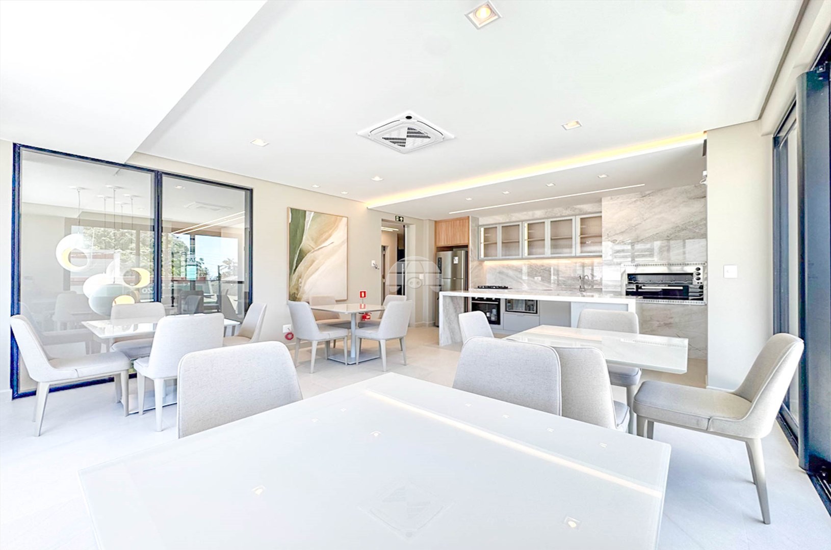 Apartamento à venda em Caioba, Matinhos — Portal Chave Fácil