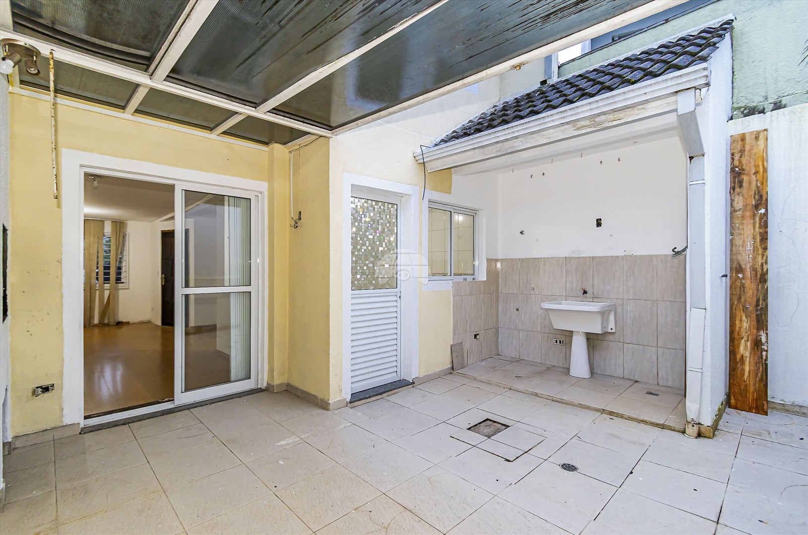 Casa à venda em Cajuru, Curitiba — Portal Chave Fácil