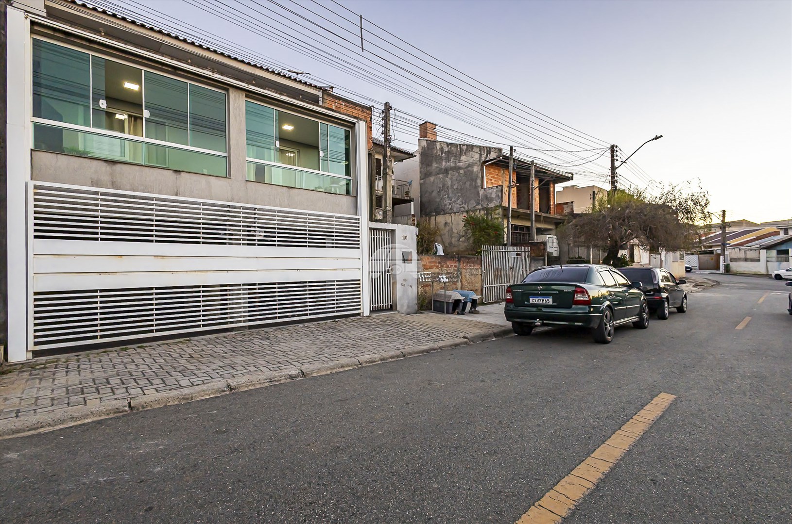 Casa à venda em Tatuquara, Curitiba — Portal Chave Fácil