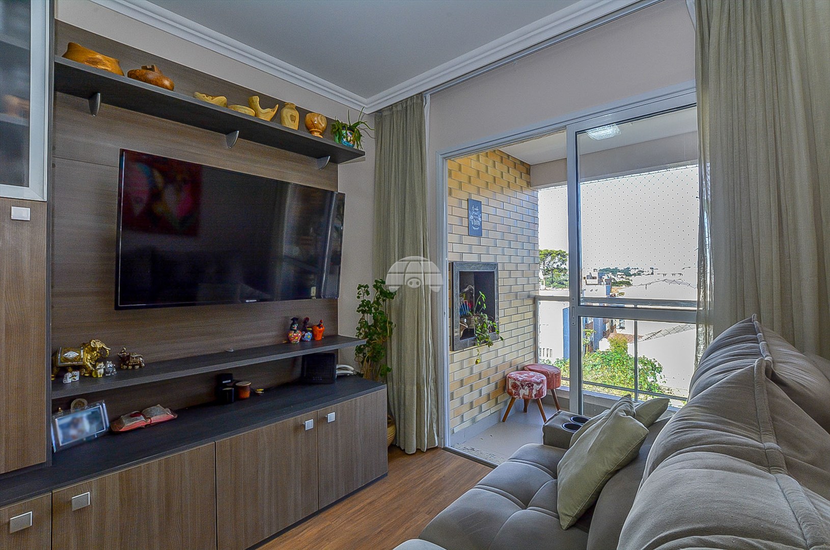 Apartamento à venda em Bom Jesus, São José dos Pinhais — Portal Chave Fácil