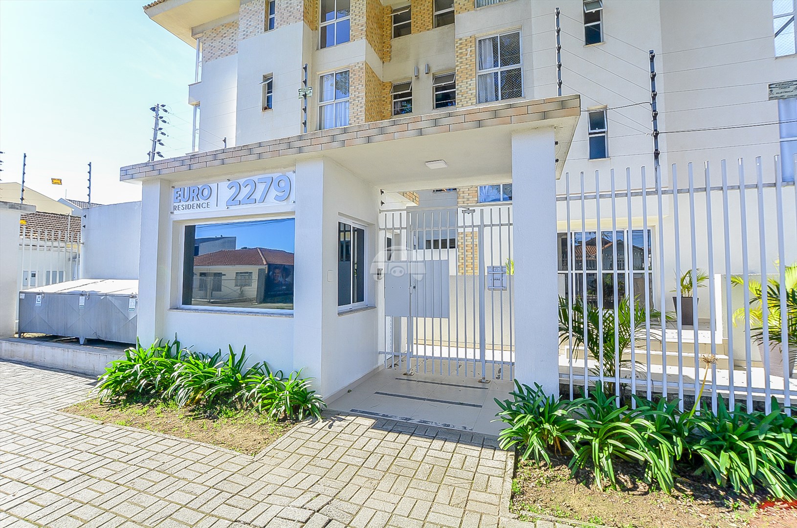 Apartamento à venda em Bom Jesus, São José dos Pinhais — Portal Chave Fácil