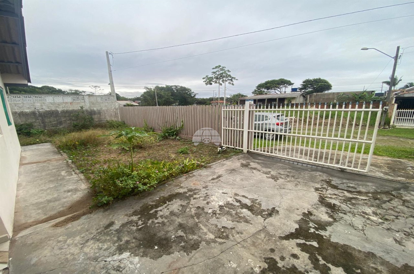 Casa à venda em Ipacarai, Matinhos — Portal Chave Fácil