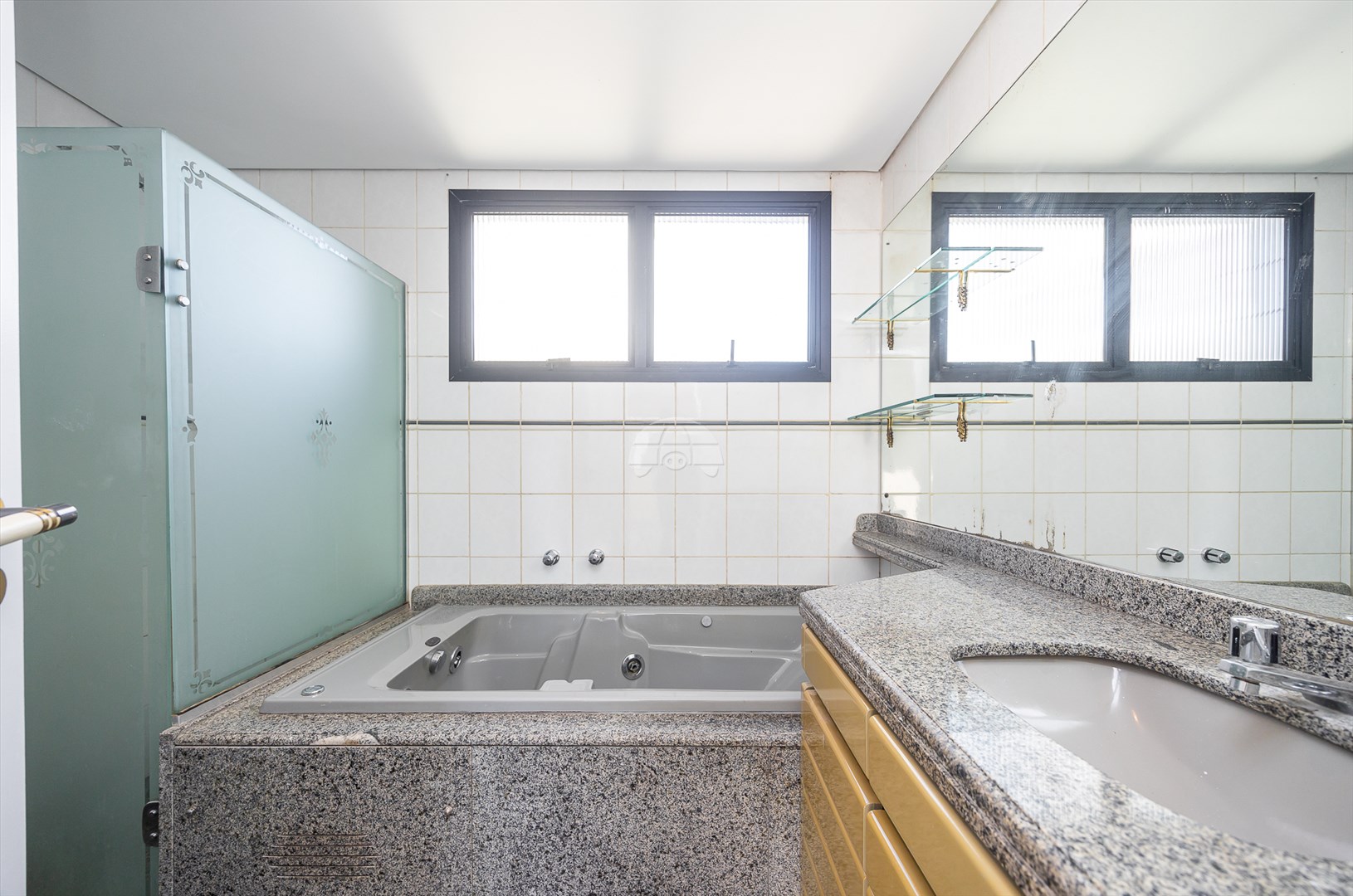 Apartamento à venda em Bigorrilho, Curitiba — Kondor Imóveis: Imobiliária em Curitiba | Uma imobiliária pra você