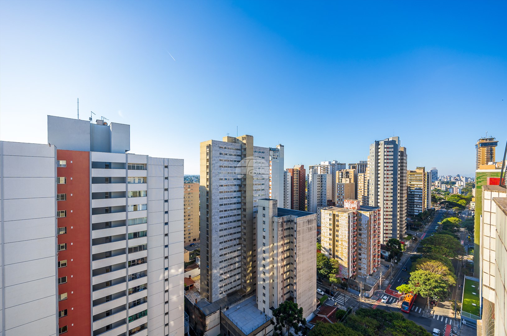 Apartamento à venda em Bigorrilho, Curitiba — Kondor Imóveis: Imobiliária em Curitiba | Uma imobiliária pra você