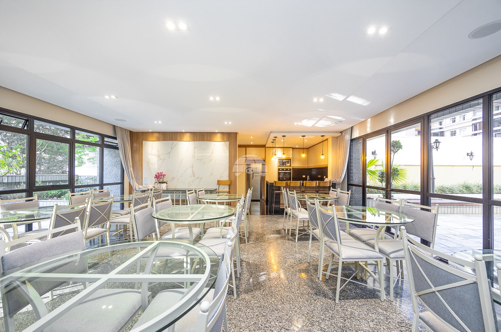 Apartamento à venda em Bigorrilho, Curitiba — Kondor Imóveis: Imobiliária em Curitiba | Uma imobiliária pra você