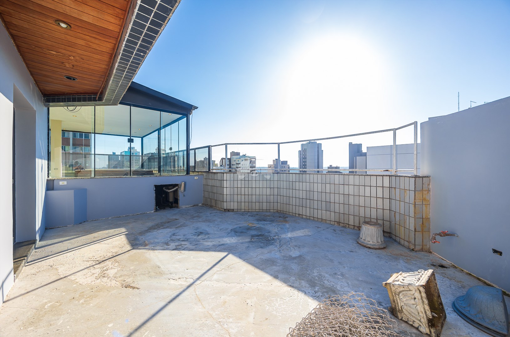 Apartamento à venda em Bigorrilho, Curitiba — Kondor Imóveis: Imobiliária em Curitiba | Uma imobiliária pra você