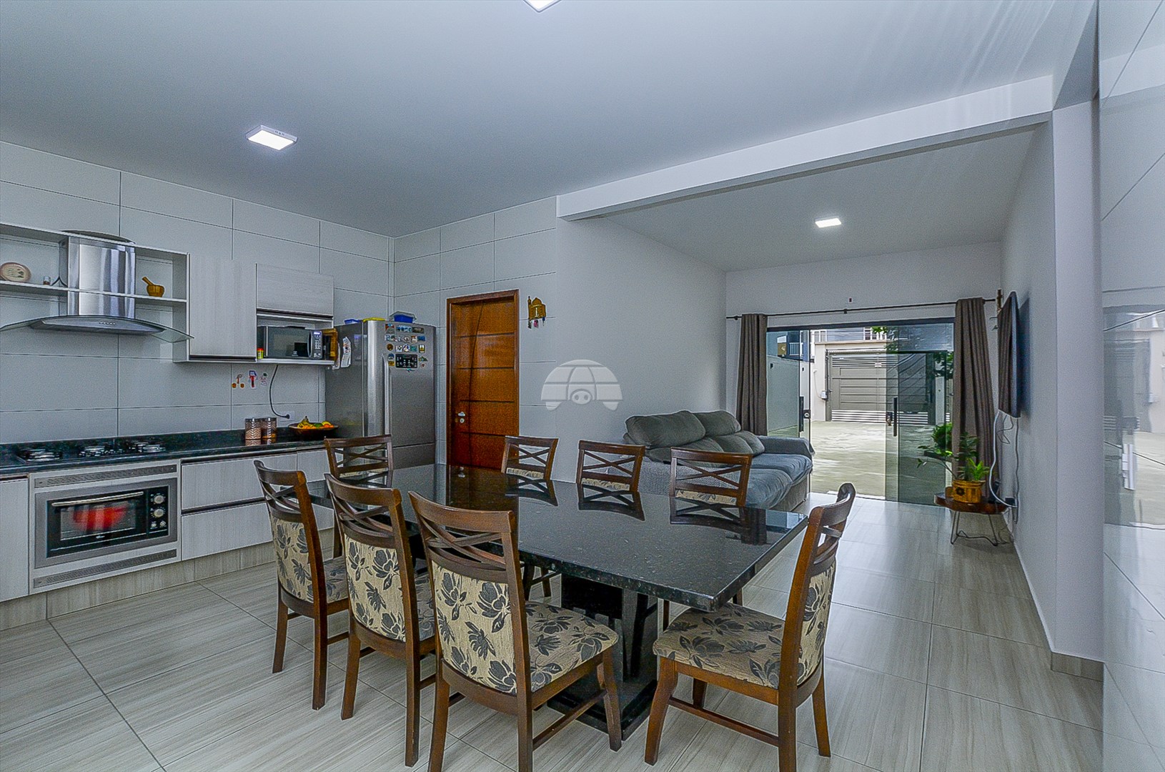 Casa à venda em Sítio Cercado, Curitiba — Portal Chave Fácil