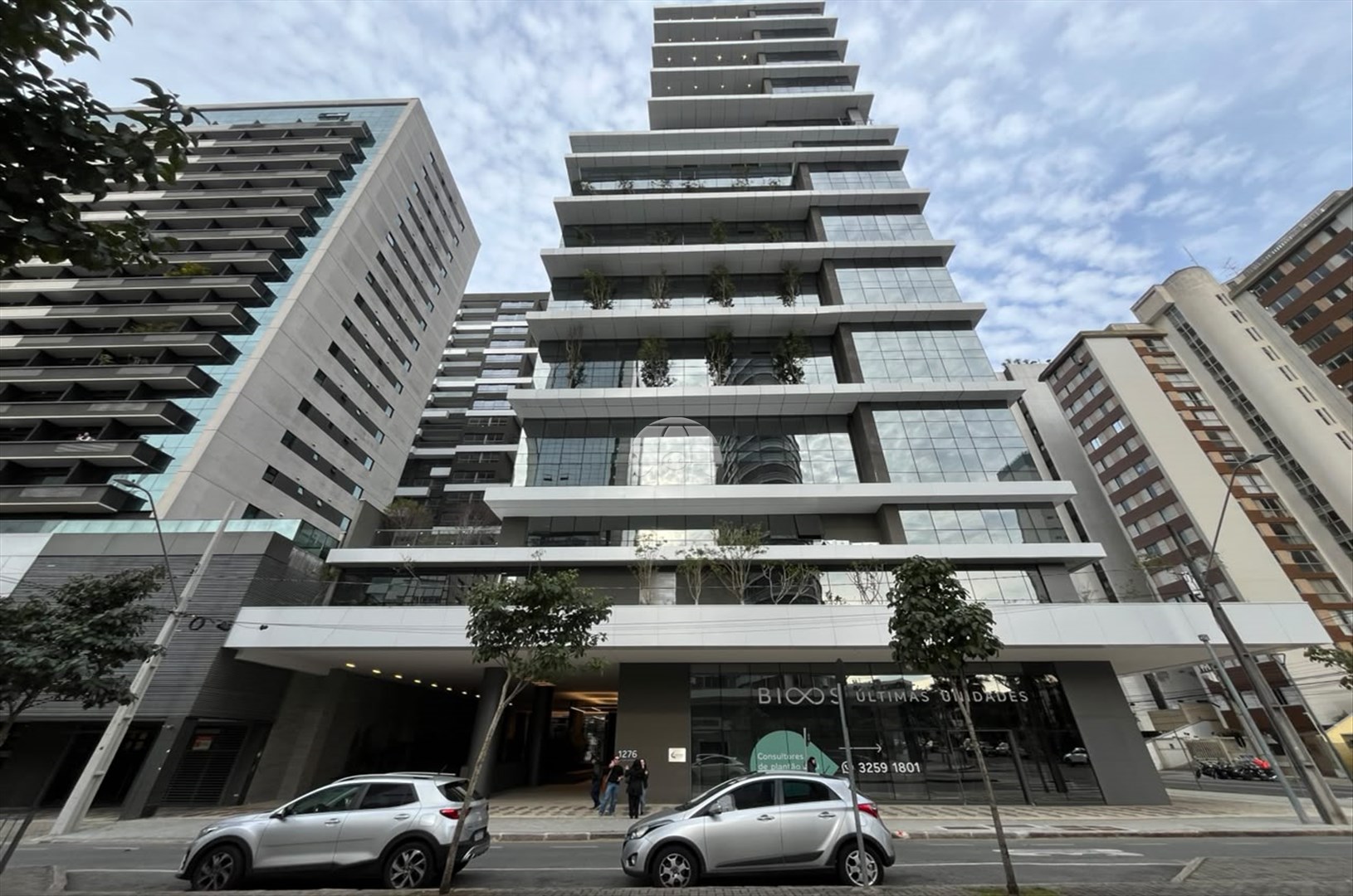 Comercial para alugar em Alto Da Glória, Curitiba — Imobiliária Razão