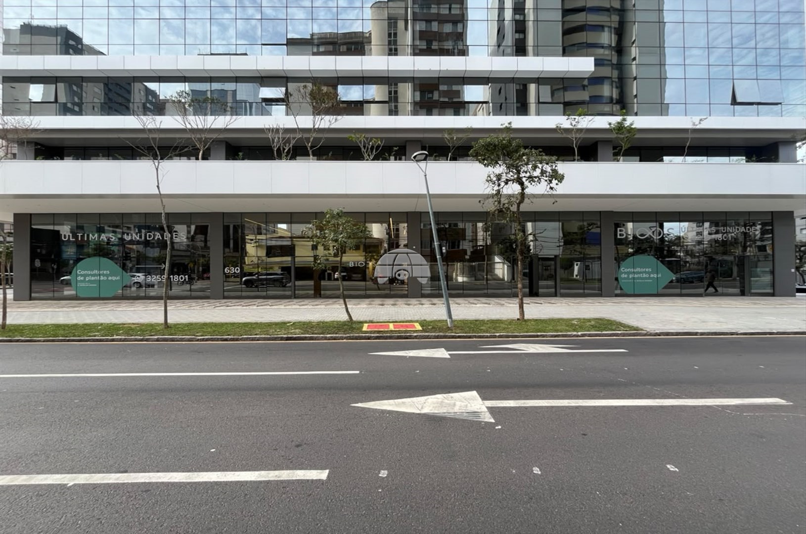 Comercial para alugar em Alto Da Glória, Curitiba — Imobiliária Razão