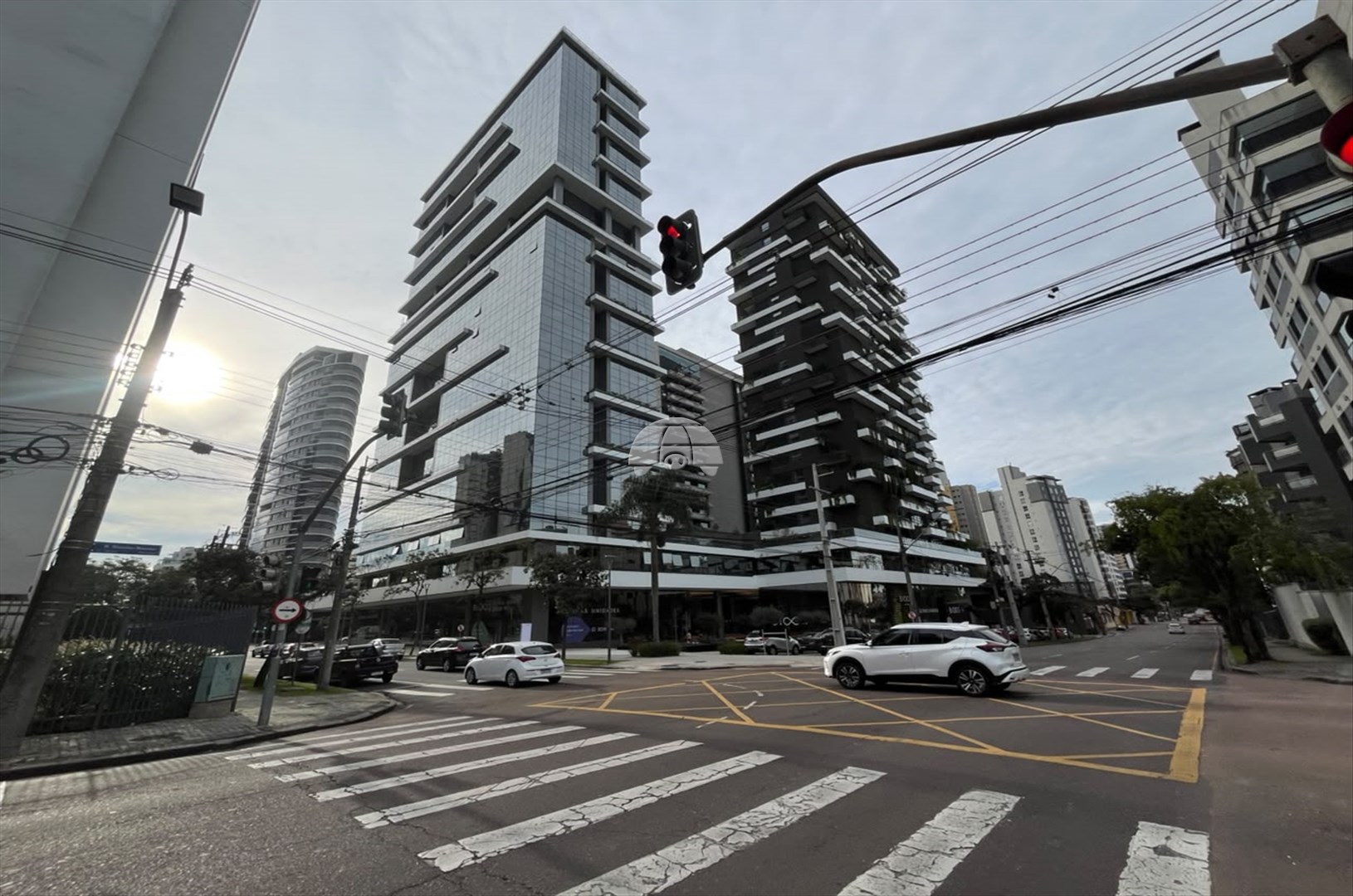 Comercial para alugar em Alto Da Glória, Curitiba — Imobiliária Razão