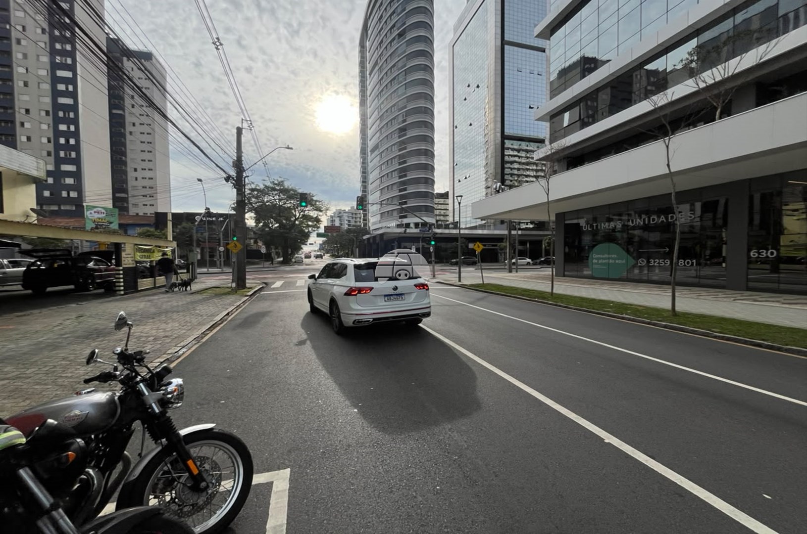 Comercial para alugar em Alto Da Glória, Curitiba — Imobiliária Razão