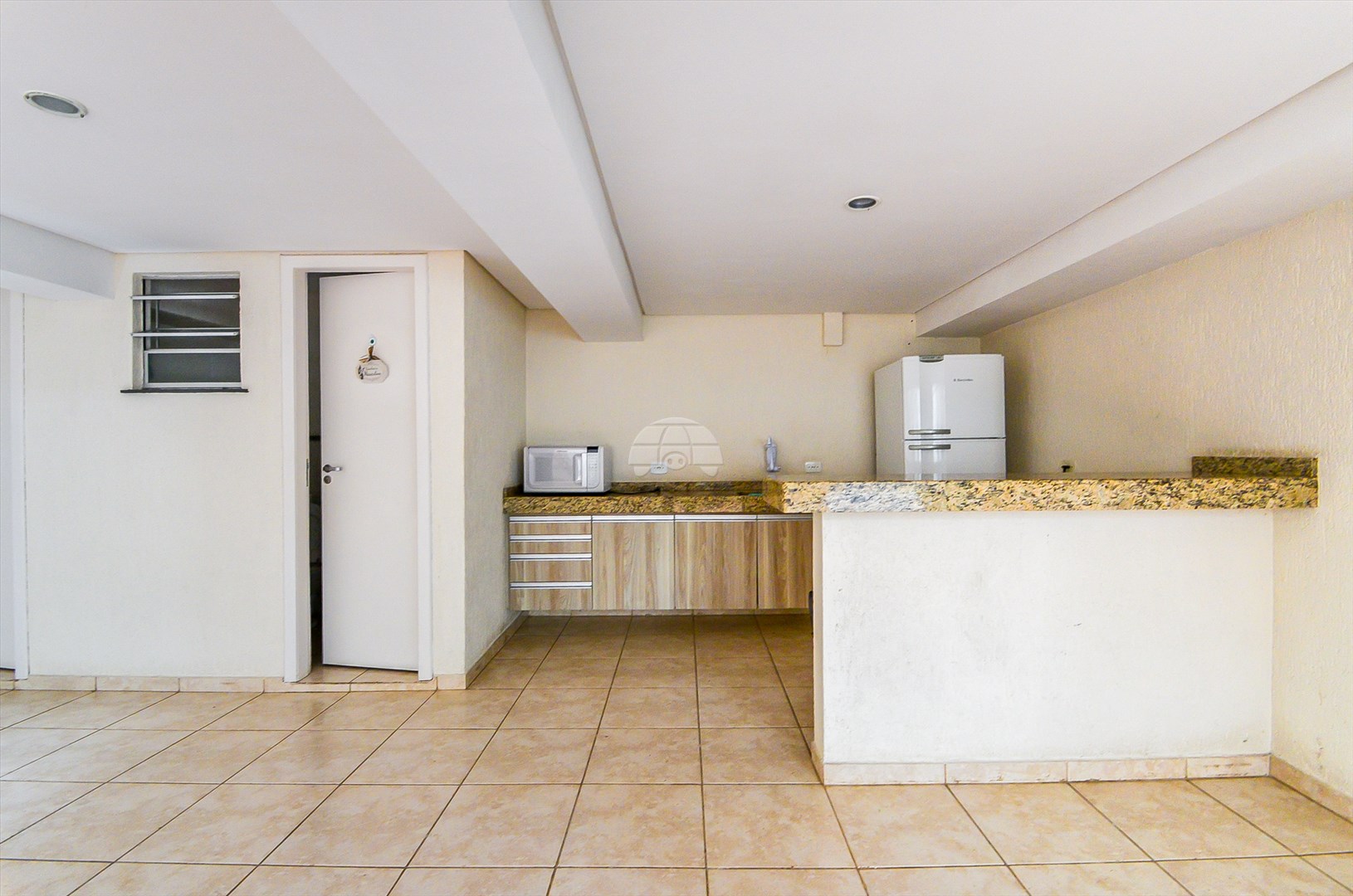 Apartamento à venda em Cabral, Curitiba — Imobiliária Razão