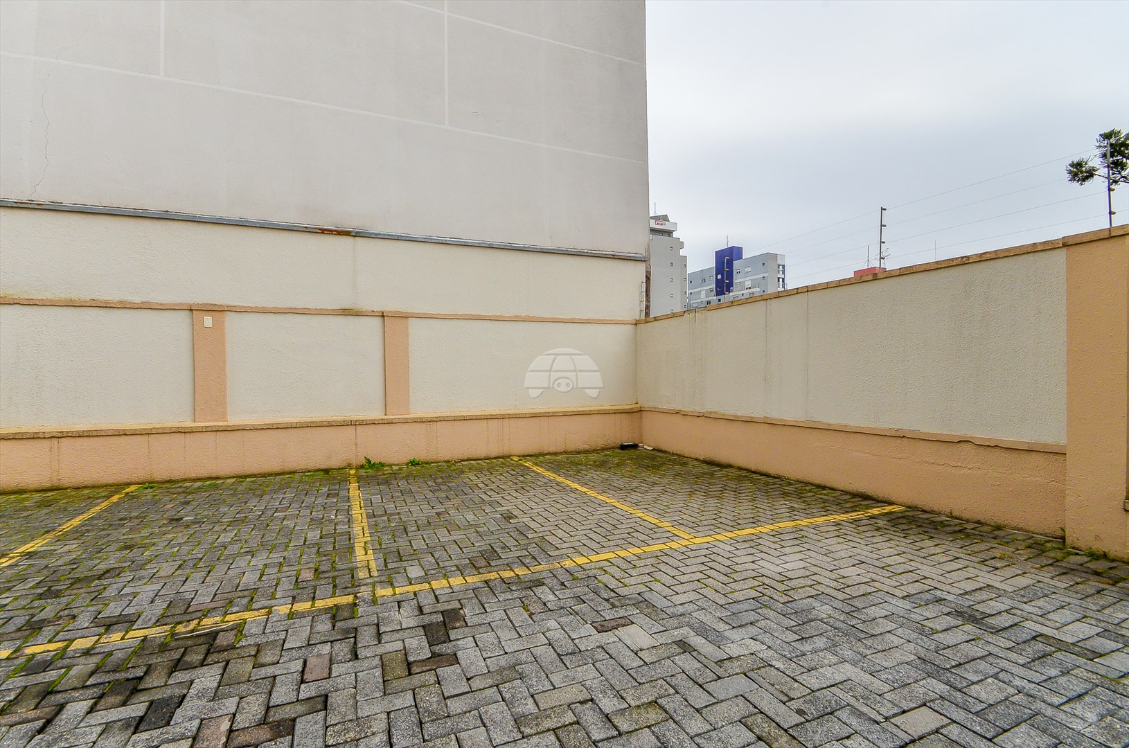 Apartamento à venda em Cabral, Curitiba — Imobiliária Razão