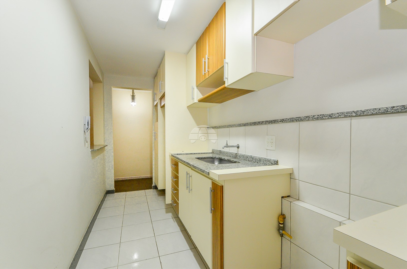 Apartamento à venda em Cabral, Curitiba — Imobiliária Razão