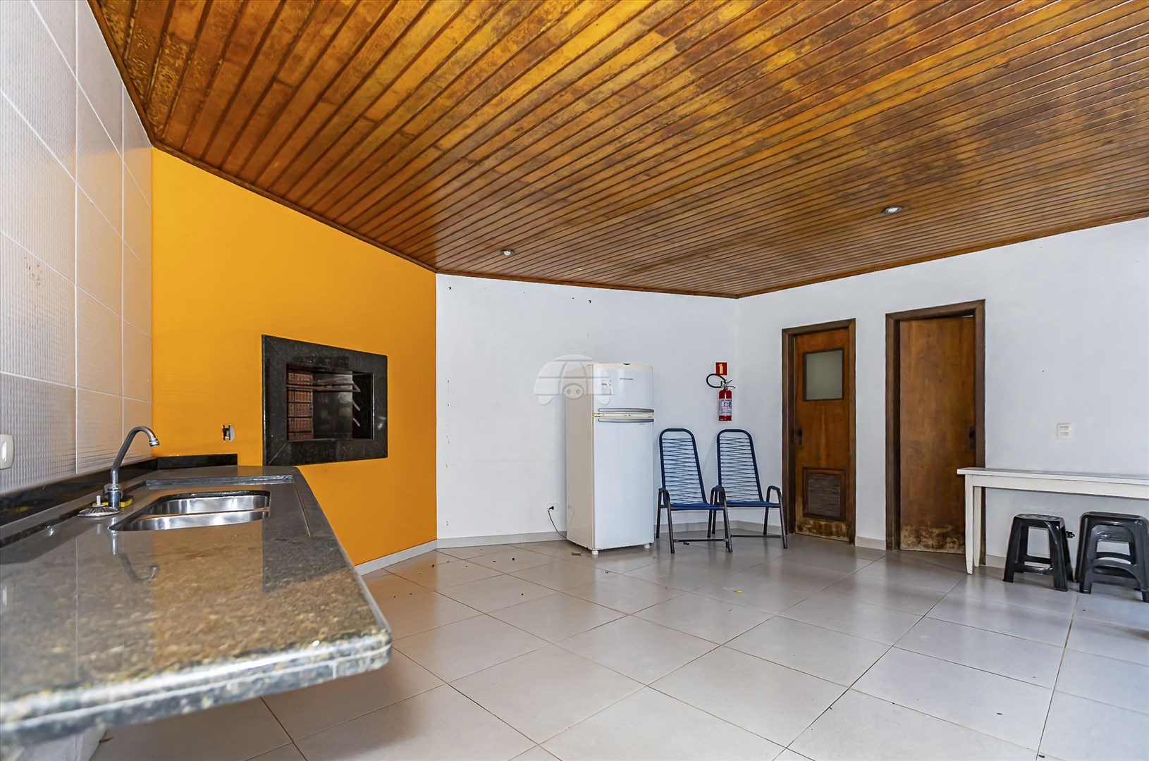 Apartamento à venda em Cabral, Curitiba — Imobiliária Razão