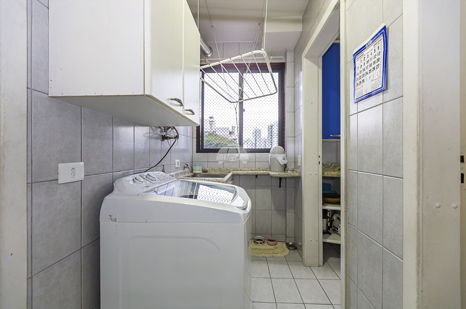 Apartamento à venda em Cabral, Curitiba — Imobiliária Razão