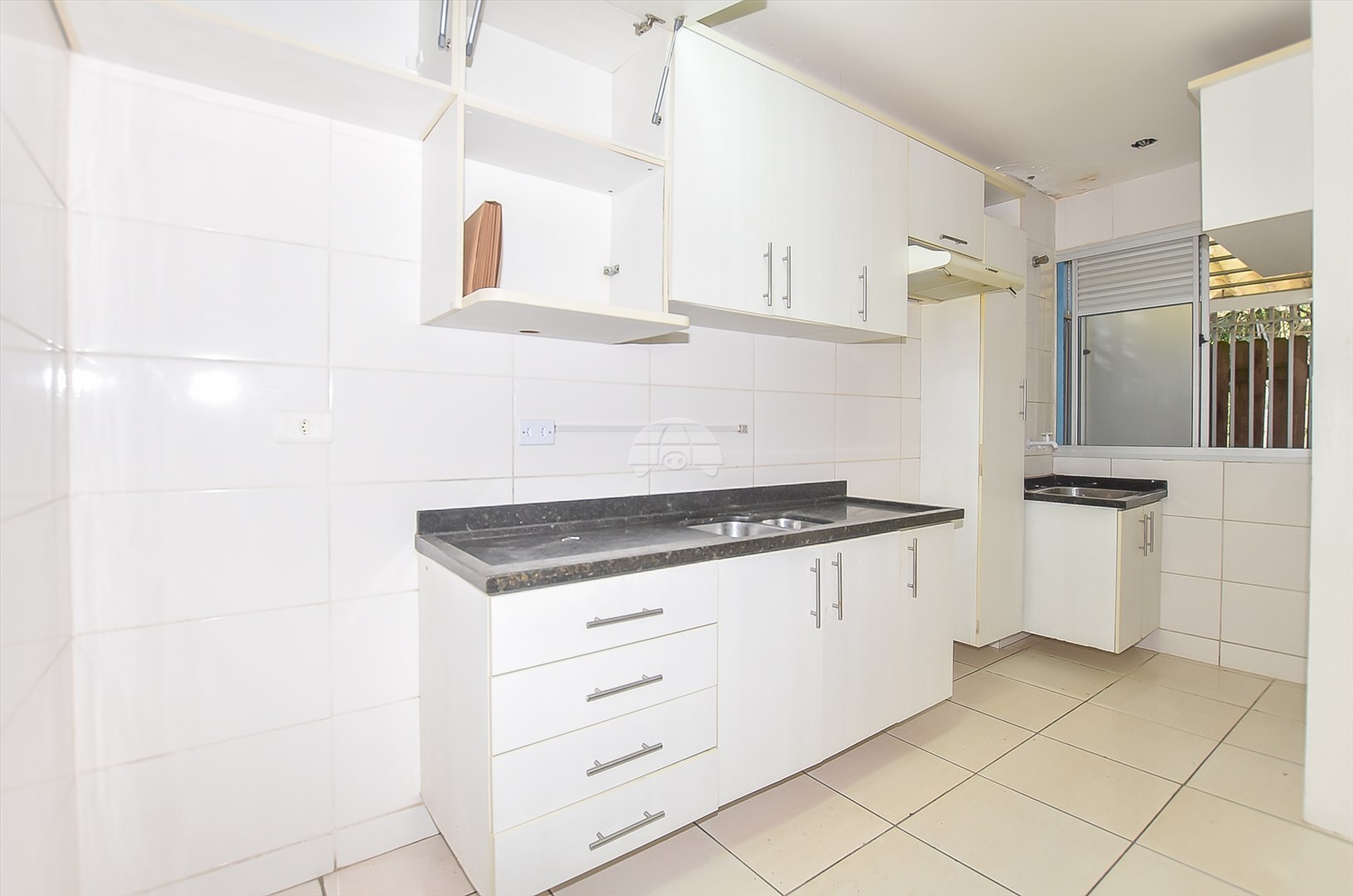 Apartamento à venda em Tatuquara, Curitiba — Portal Chave Fácil