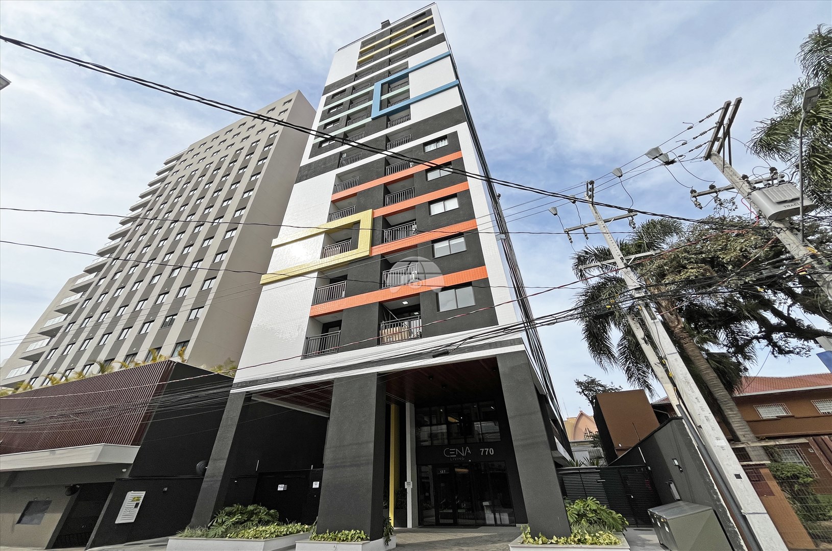 Apartamento para alugar em Centro, Curitiba — Portal Chave Fácil