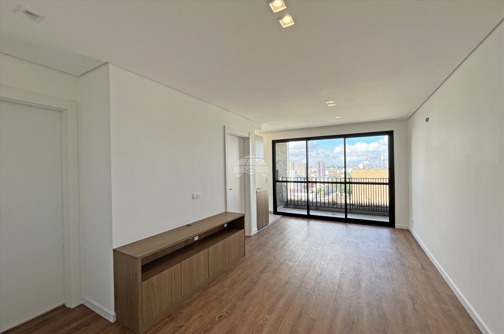 Apartamento para alugar em Centro, Curitiba — Portal Chave Fácil