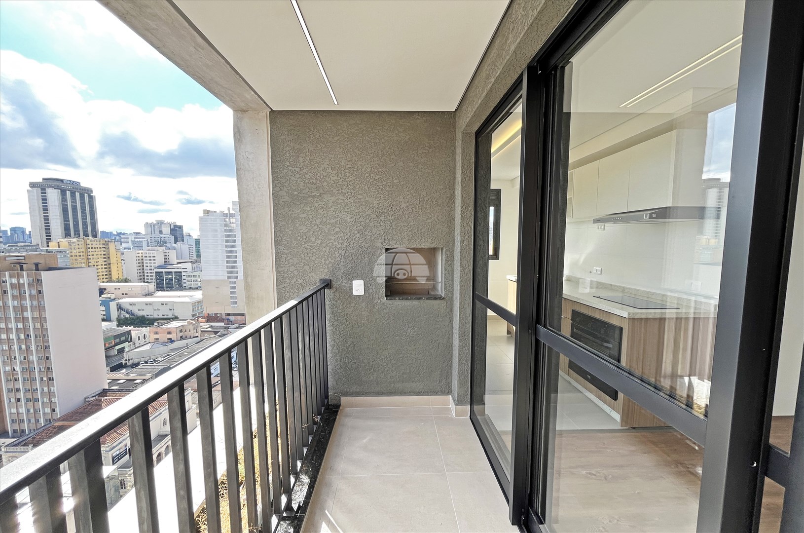 Apartamento para alugar em Centro, Curitiba — Portal Chave Fácil