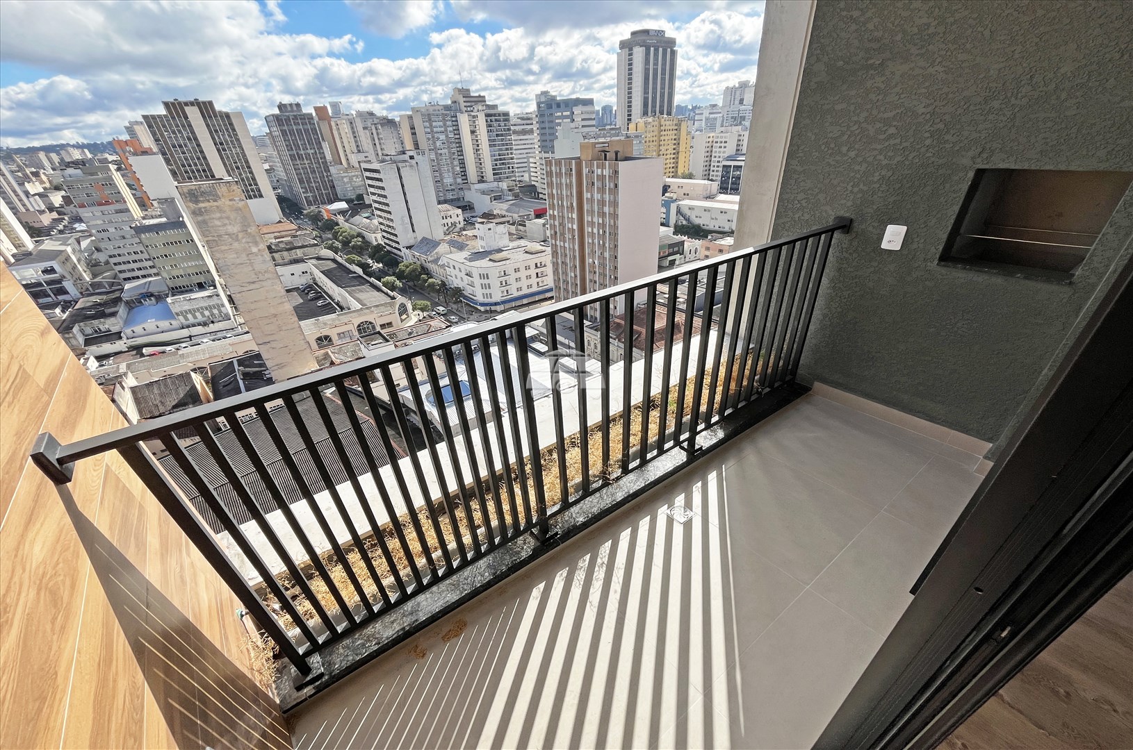 Apartamento para alugar em Centro, Curitiba — Portal Chave Fácil