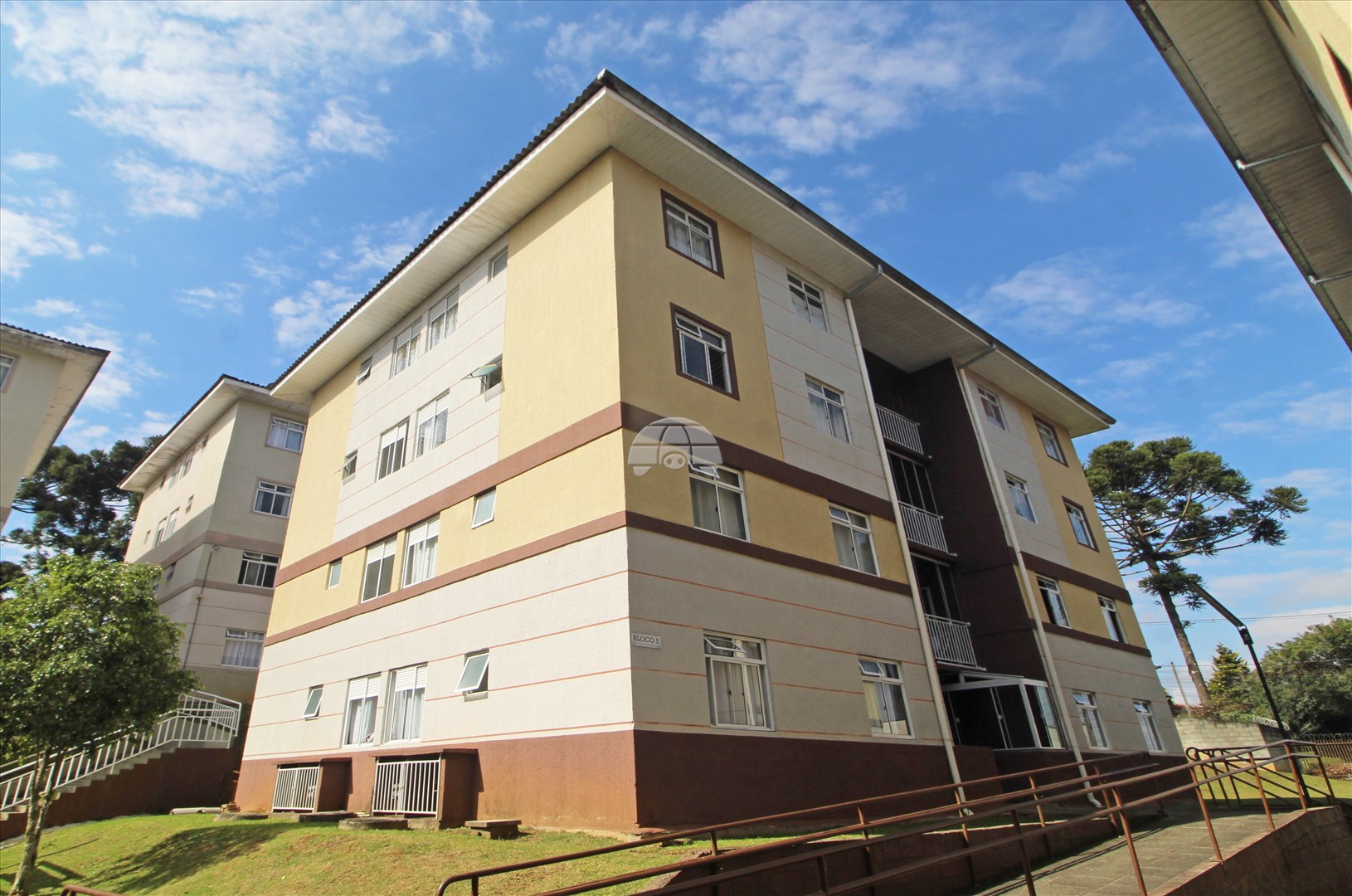 Apartamento para alugar em Campo De Santana, Curitiba — Portal Chave Fácil
