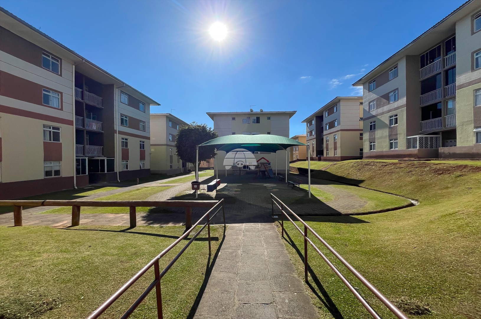 Apartamento para alugar em Campo De Santana, Curitiba — Portal Chave Fácil