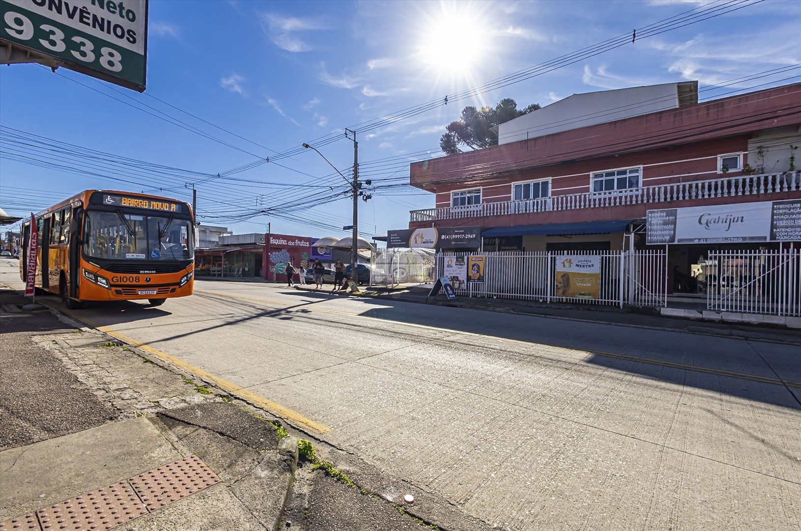 Casa à venda em Sítio Cercado, Curitiba — Portal Chave Fácil