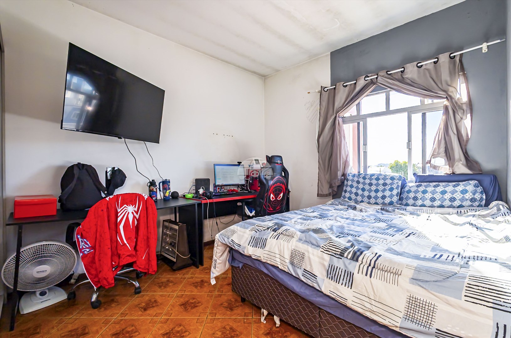 Casa à venda em Sítio Cercado, Curitiba — MAFI ADMINISTRADORA DE IMOVEIS LTDA