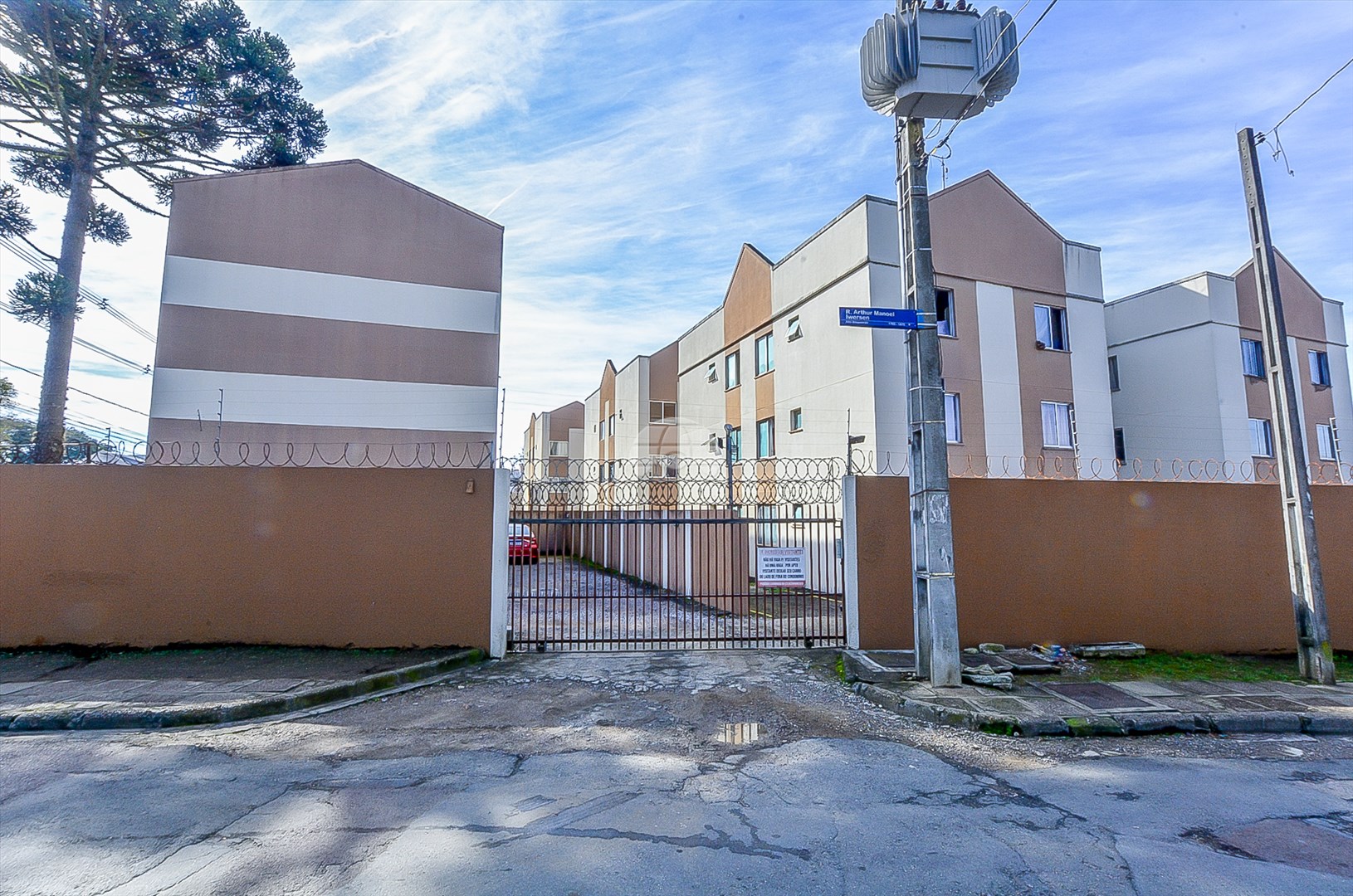 Apartamento à venda em Alto Boqueirão, Curitiba — Portal Chave Fácil