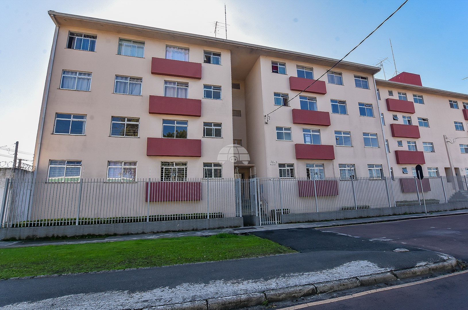 Apartamento à venda em Parolin, Curitiba — Portal Chave Fácil