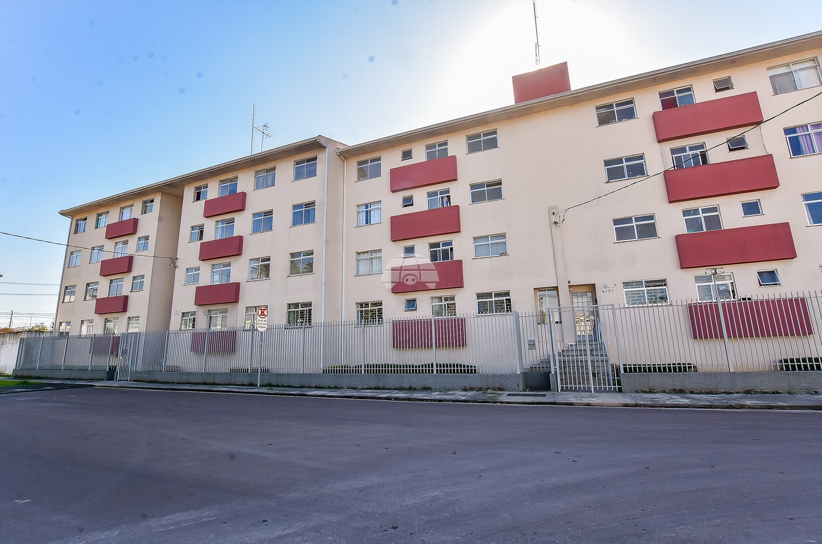 Apartamento à venda em Parolin, Curitiba — Portal Chave Fácil