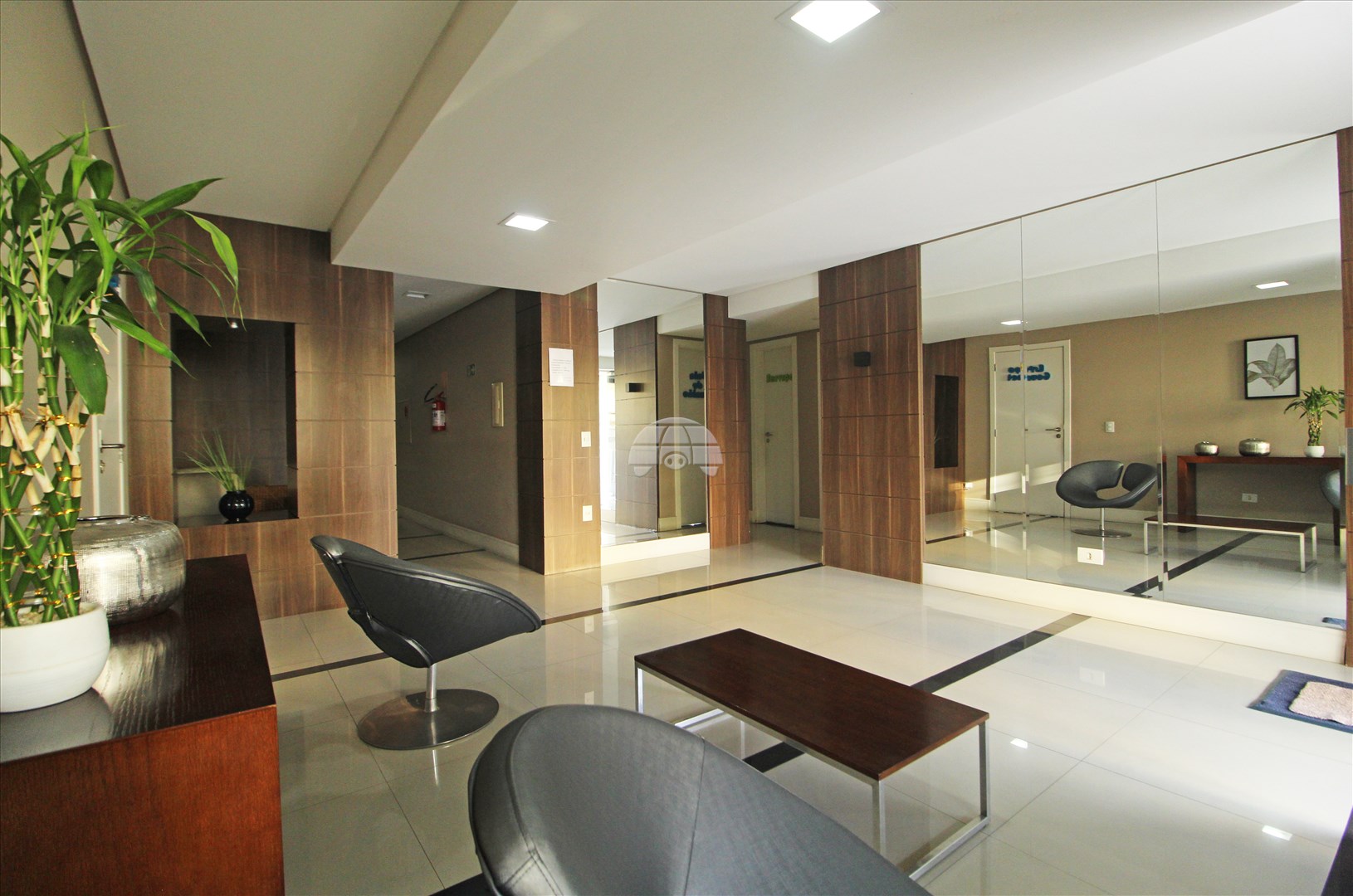 Apartamento para alugar em Água Verde, Curitiba — Portal Chave Fácil
