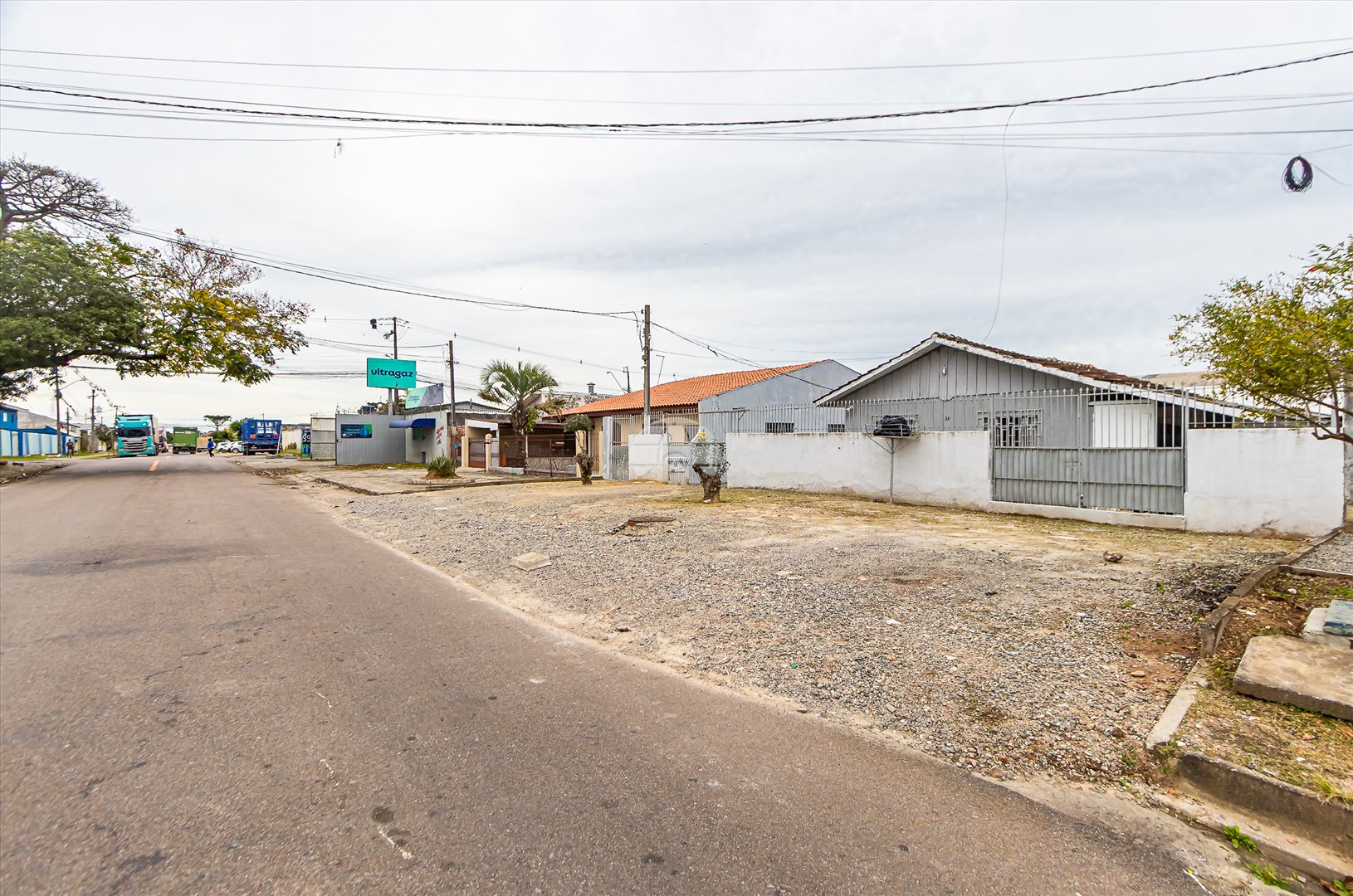 Terreno/Área à venda em Boqueirão, Curitiba — Portal Chave Fácil