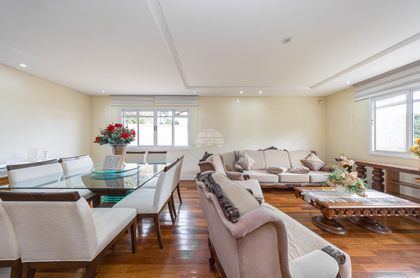 Casa à venda em São Braz, Curitiba — Portal Chave Fácil