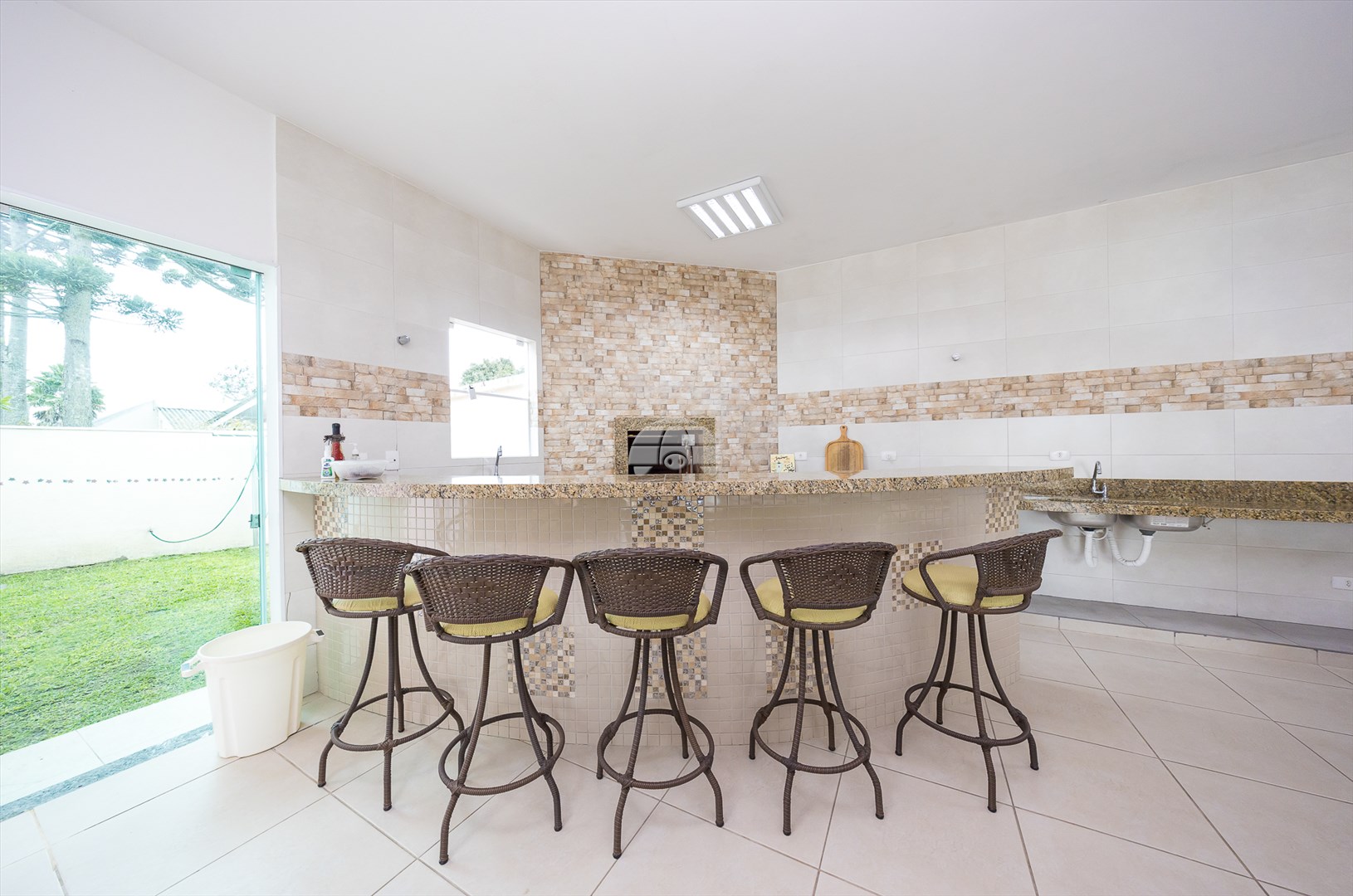 Casa à venda em São Braz, Curitiba — Imóveis em Curitiba - Jamaica Imóveis