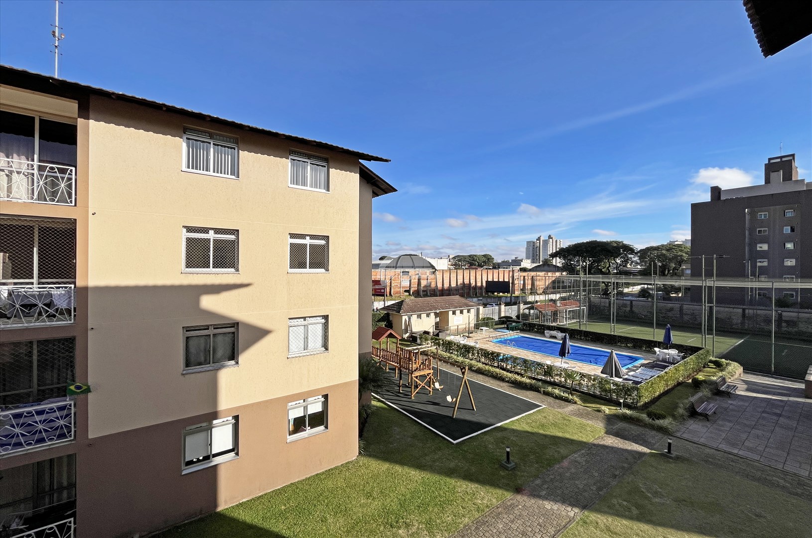 Apartamento Residencial para Locação no Bairro Capão Raso ref. 109151 (8 / 10)