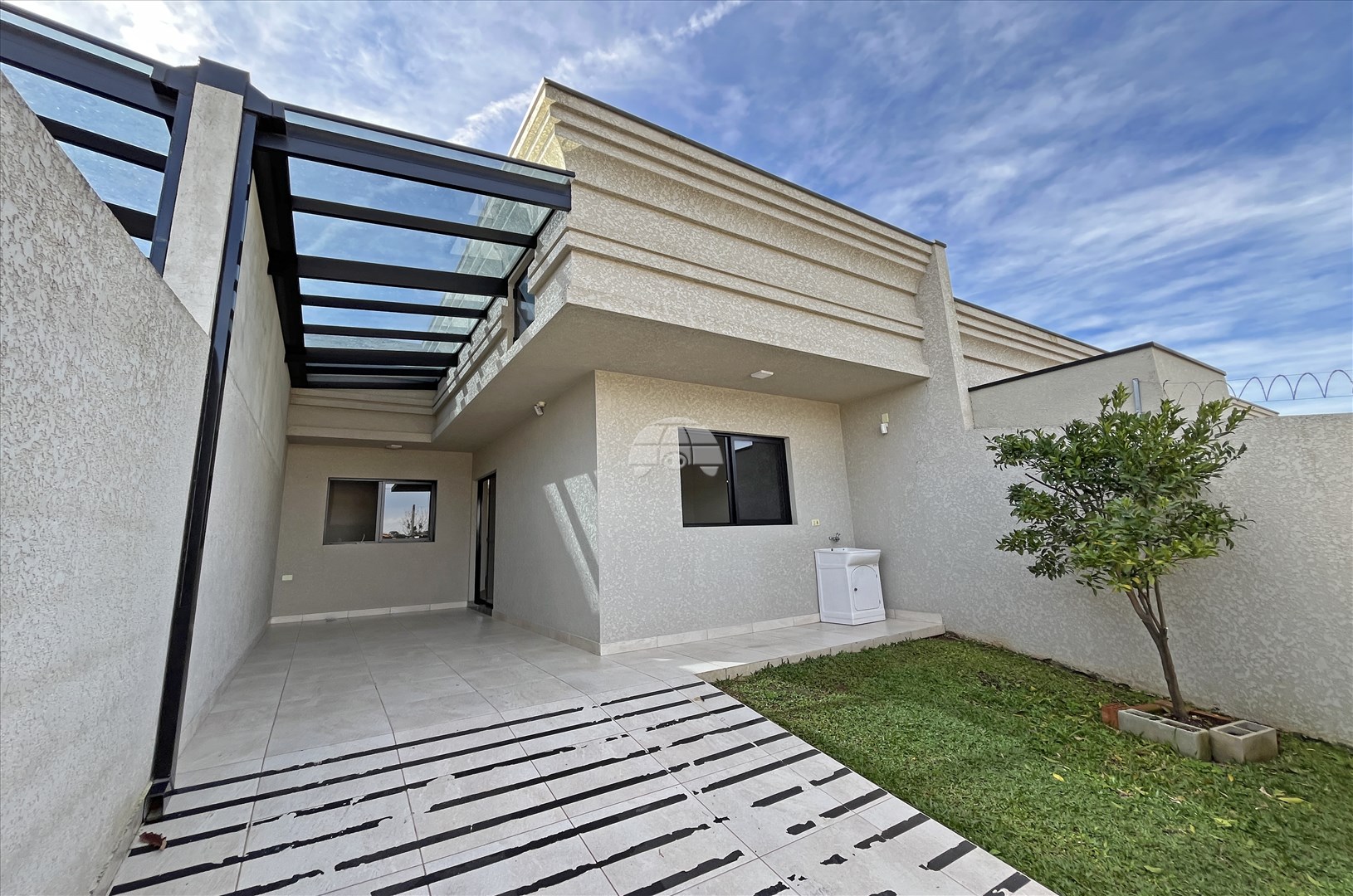 Casa para alugar em Sabiá, Araucária — Portal Chave Fácil