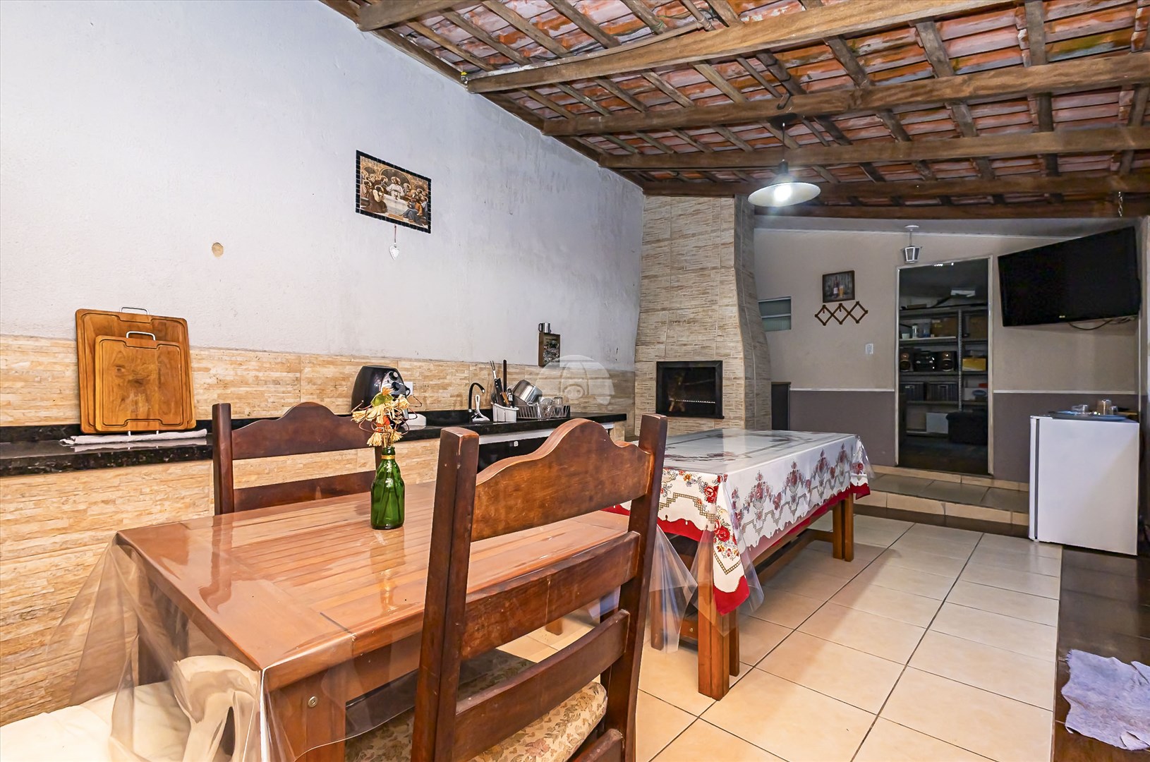 Casa à venda em Alto Boqueirão, Curitiba — Imobiliária Andrade