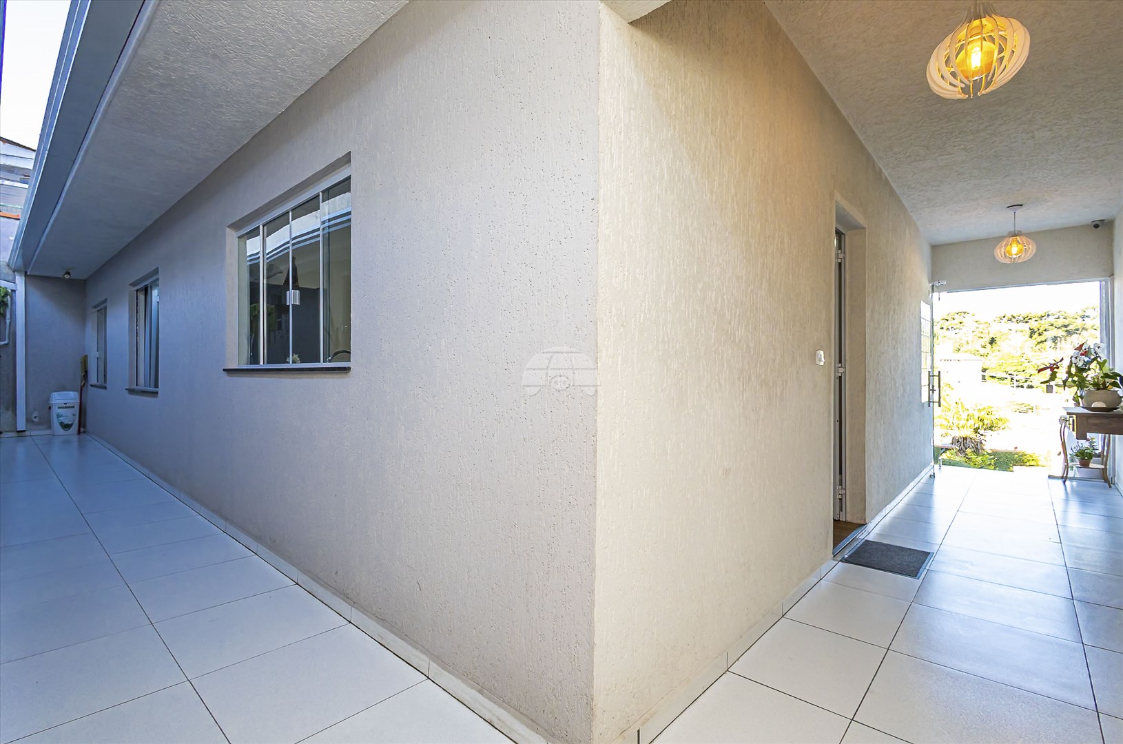 Casa à venda em Alto Boqueirão, Curitiba — Imobiliária Andrade