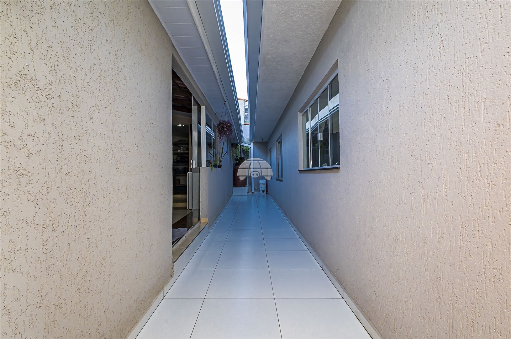 Casa à venda em Alto Boqueirão, Curitiba — Imobiliária Andrade