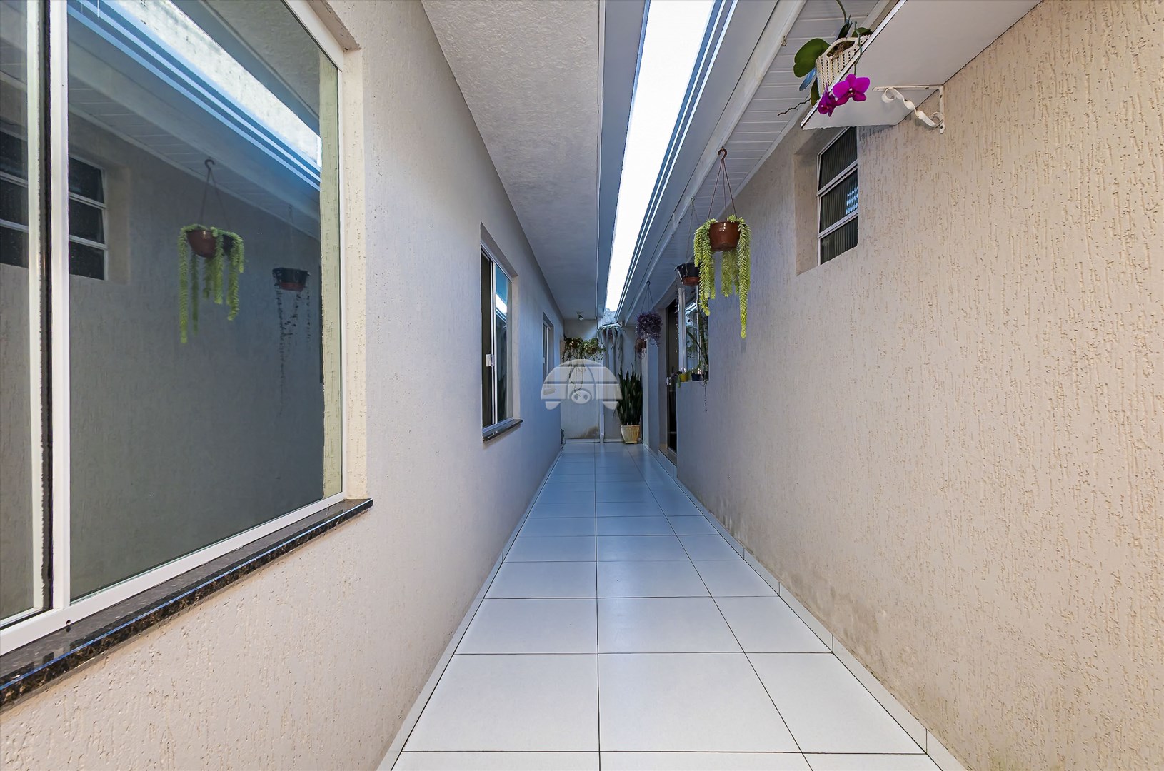 Casa à venda em Alto Boqueirão, Curitiba — Imobiliária Andrade