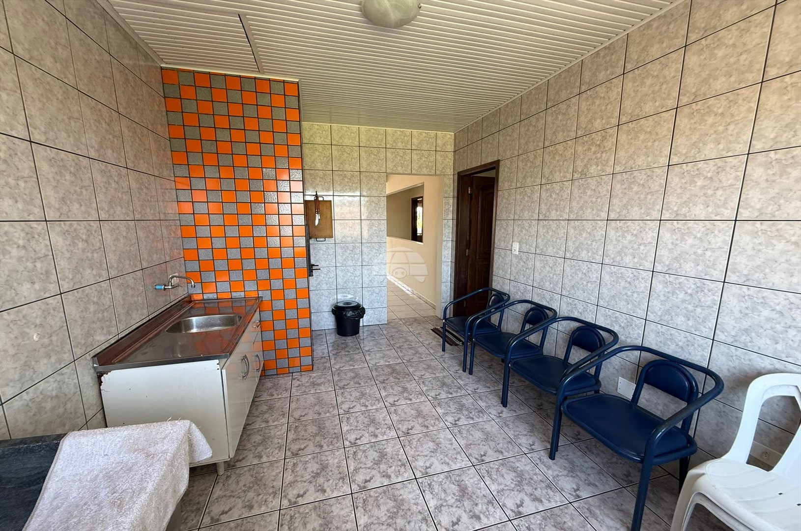Sobrado para alugar em Centro, Matinhos — Portal Chave Fácil
