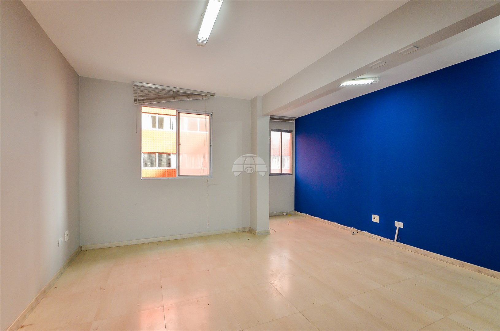 Sala/Conjunto Comercial à venda em Centro, Curitiba — Portal Chave Fácil