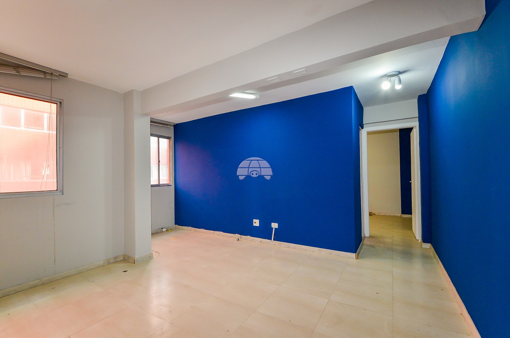 Sala/Conjunto Comercial à venda em Centro, Curitiba — Portal Chave Fácil