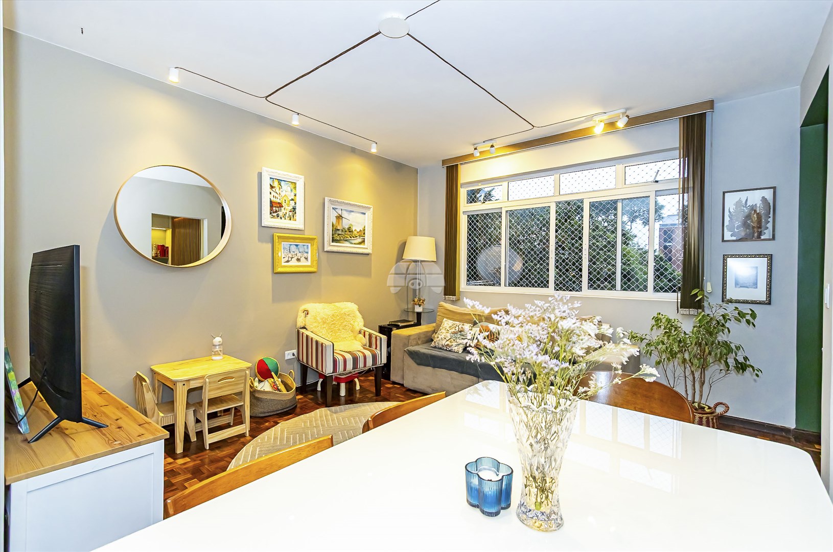 Apartamento à venda em Alto Da Rua Xv, Curitiba — Portal Chave Fácil
